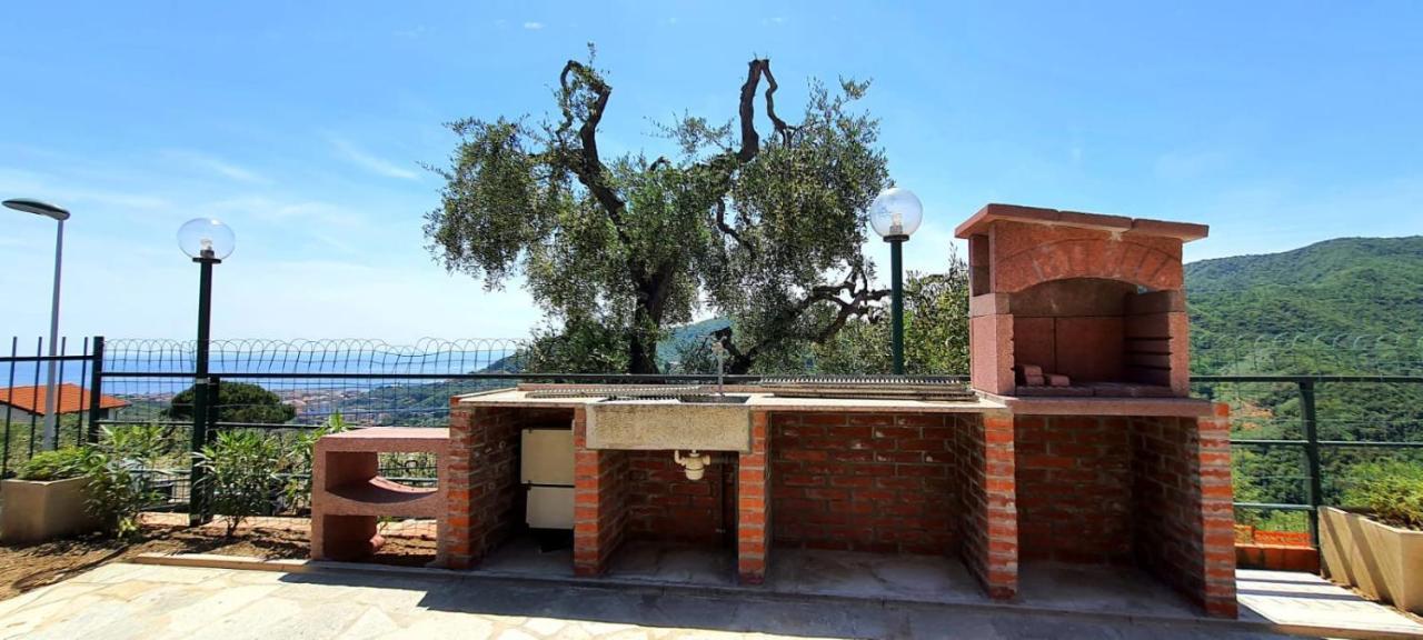 Casa Del Sole #Bluchalet Apartment Leivi ภายนอก รูปภาพ