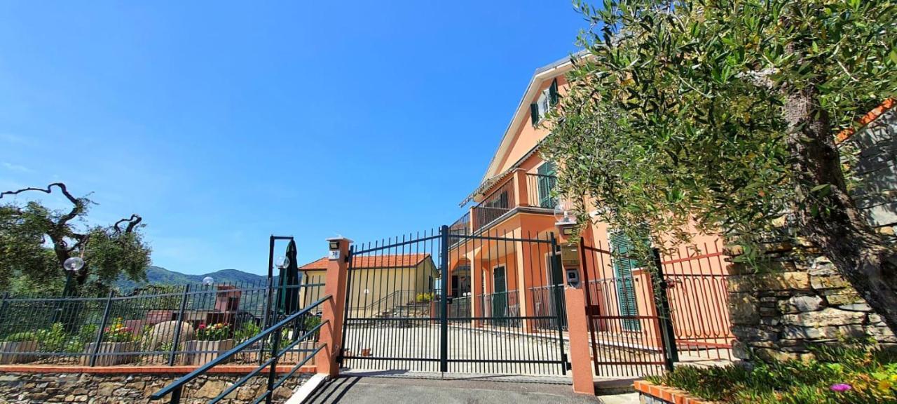 Casa Del Sole #Bluchalet Apartment Leivi ภายนอก รูปภาพ
