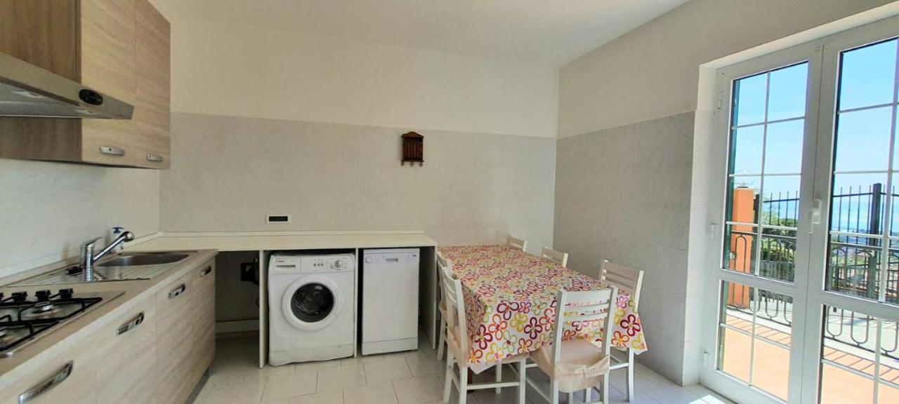 Casa Del Sole #Bluchalet Apartment Leivi ภายนอก รูปภาพ